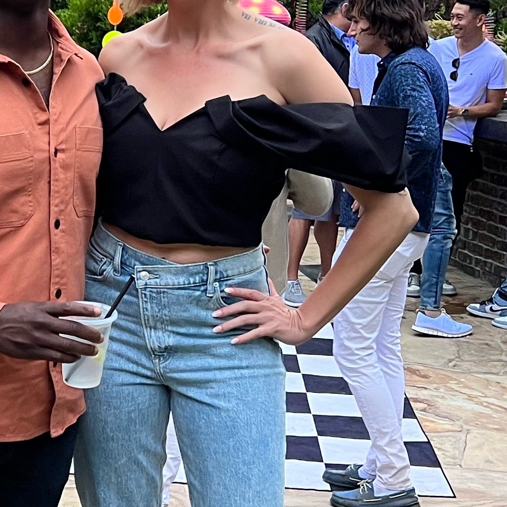 Off shoulder Zara Black Crop Top